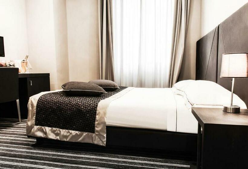 Fotos del hotel Principe Di Torino:  6