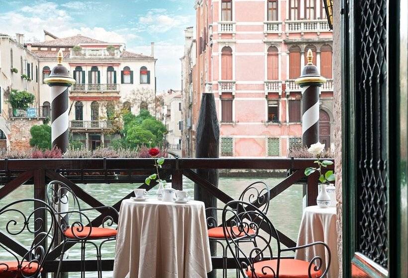 Fotos del hotel Residenza D Epoca San Cassiano:  35