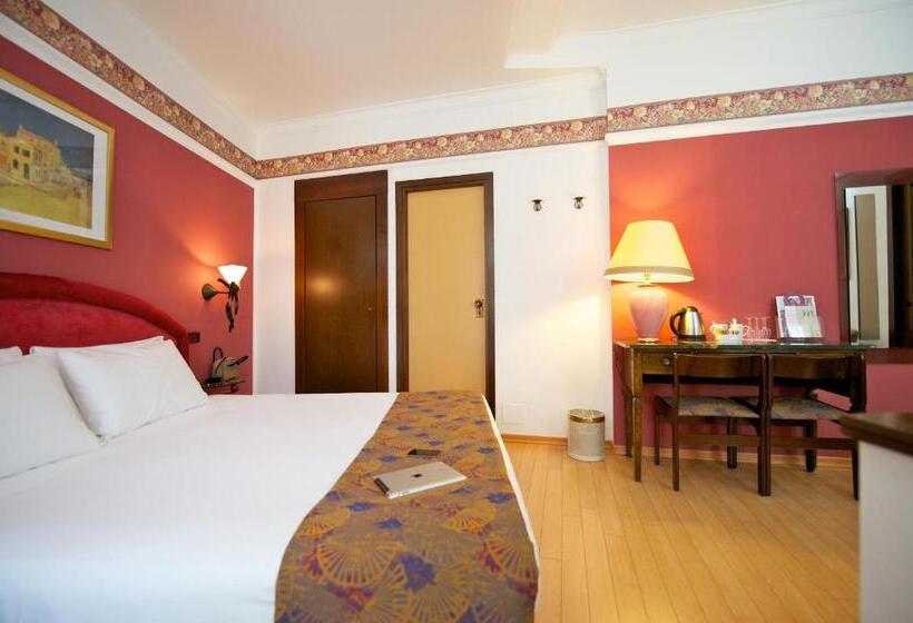 Fotos del hotel Torino Royal:  10