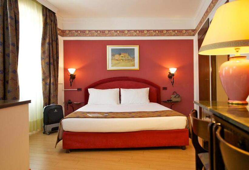 Fotos del hotel Torino Royal:  9