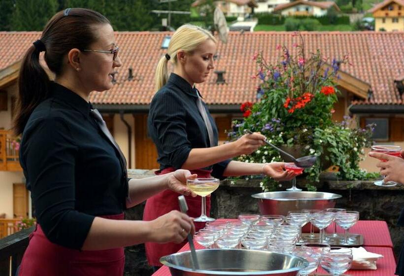 בית מלון כפרי Val Di Fassa