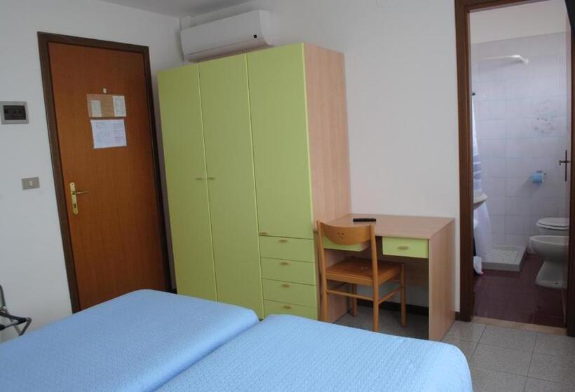 Fotos del hotel Villa Augusta:  14