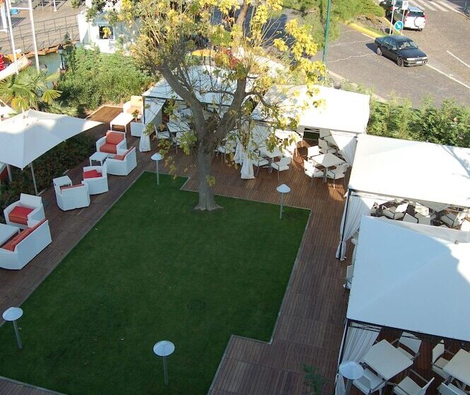 Hotel Villa Laguna