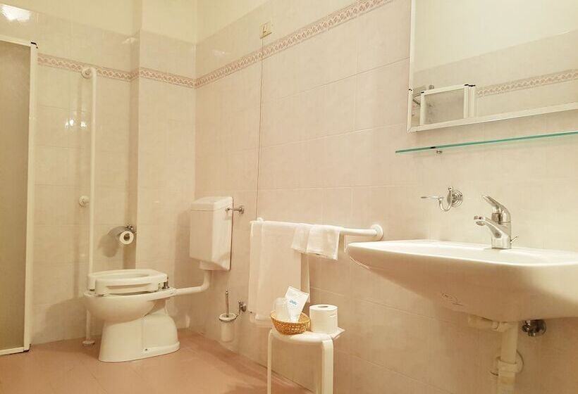 ホテル Villa Nencini