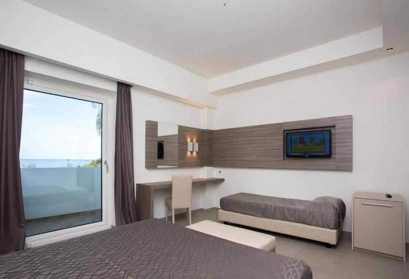هتل Village Club Santa Caterina