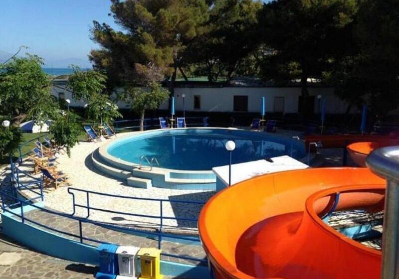 هتل Village Club Santa Caterina