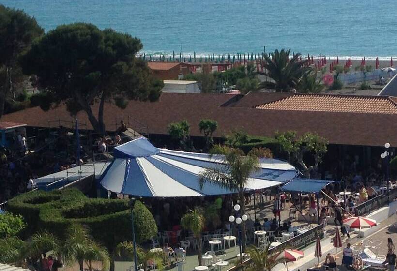 هتل Village Club Santa Caterina