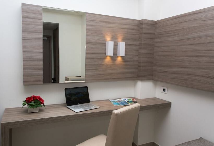 هتل Village Club Santa Caterina