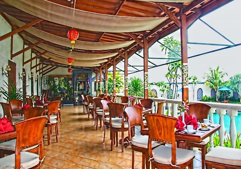 Jayakarta Hotel Jakarta