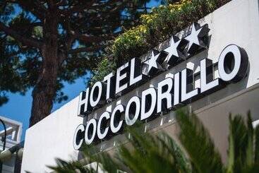 اقامتگاه Coccodrillo Hotel & Apartments