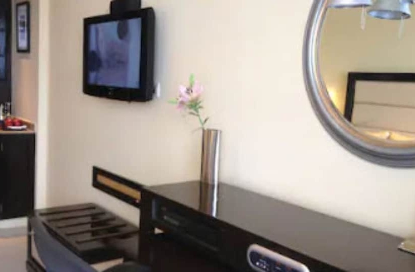 בית מלון כפרי Blue Diamond Pune Ihcl Seleqtions