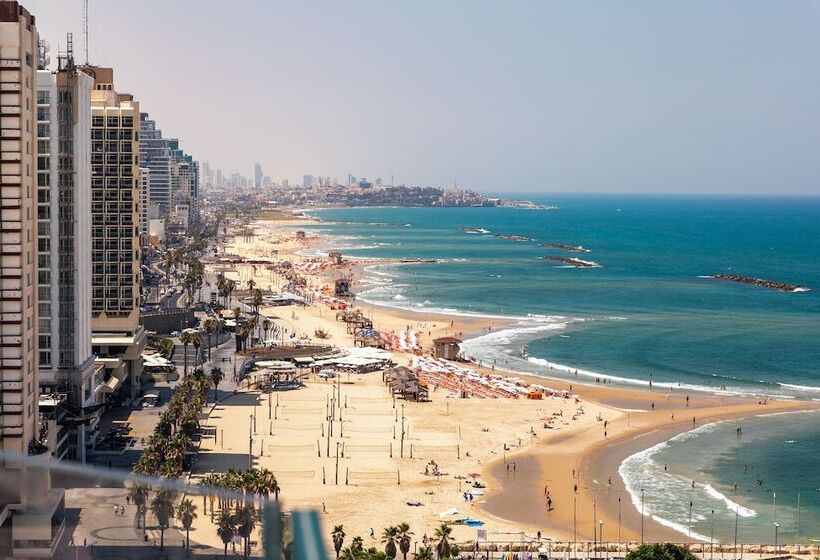 Hotel Carlton Tel Aviv  – Luxury On The Beach