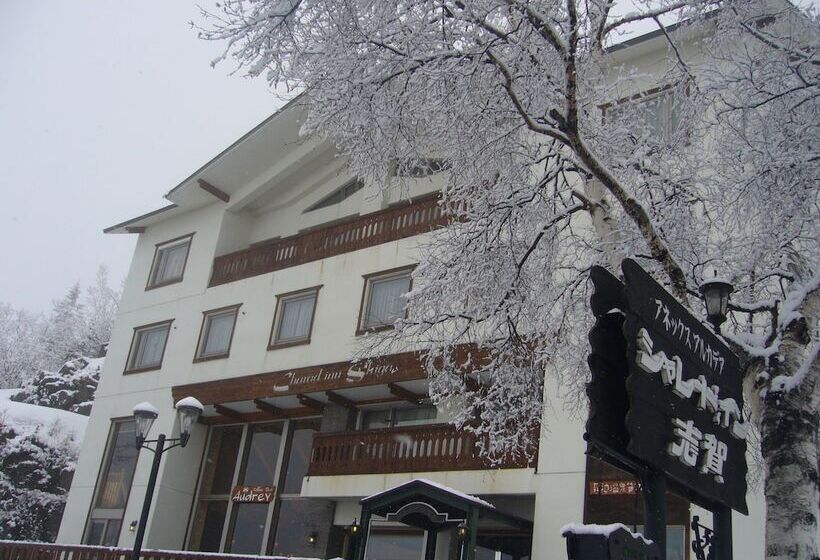 هتل Charade Inn Shiga