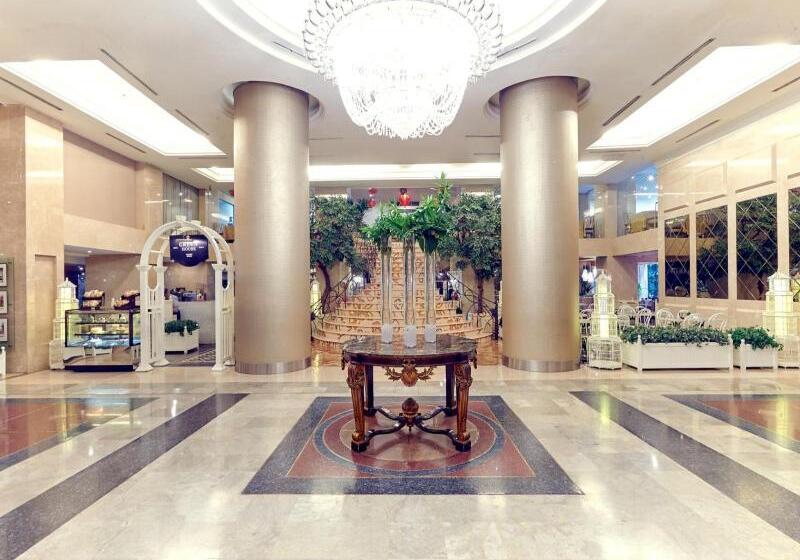 Fotos del hotel Garden Palace:  16