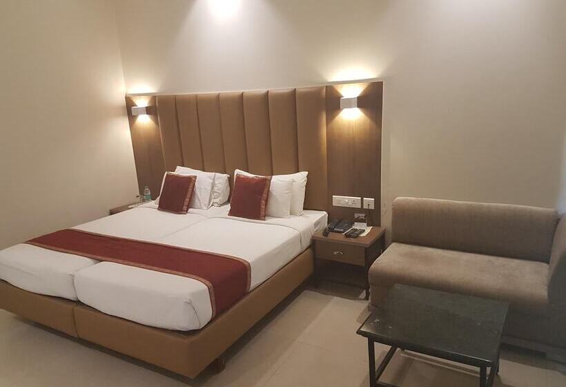 Grand Hotel Agra