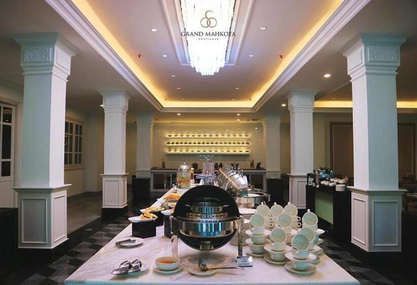 هتل Grand Mahkota