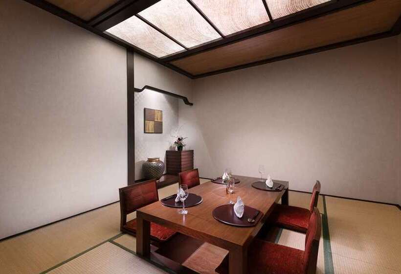 هتل Hilton Nagoya