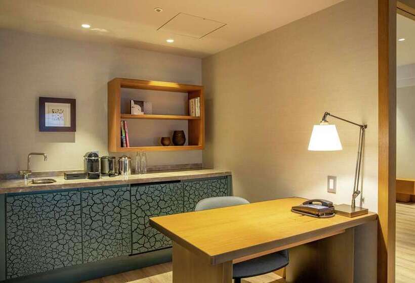 هتل Hilton Nagoya