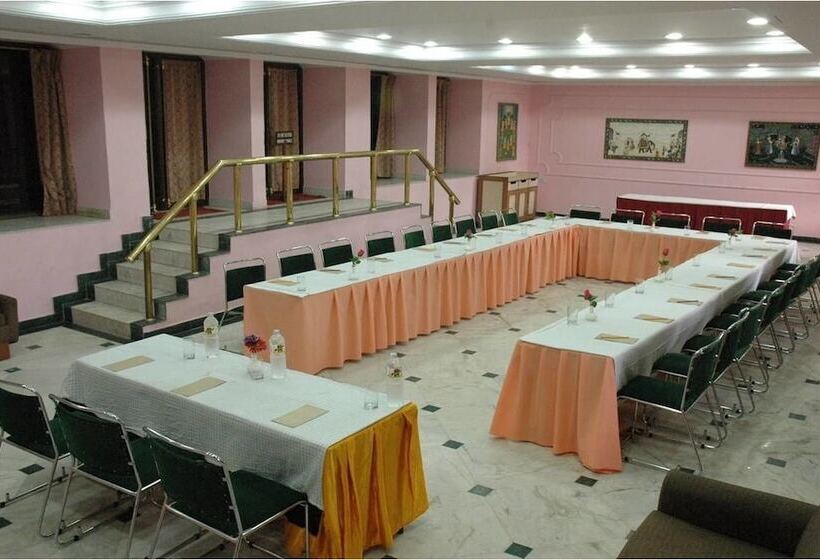 Fotos del hotel Jaipur Ashok:  3