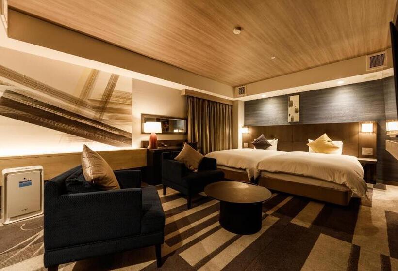 Fotos del hotel Kanazawa New Grand  Prestige:  4
