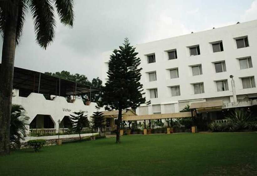هتل Madhuban