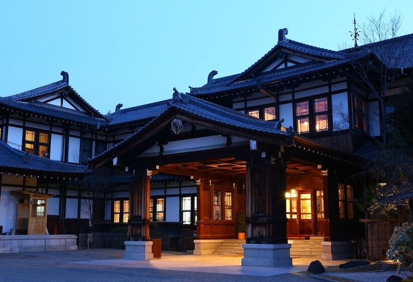 هتل Nara