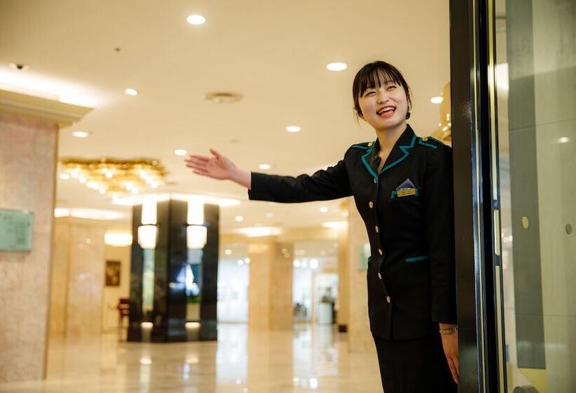 Fotos del hotel New Otani Hakata:  53