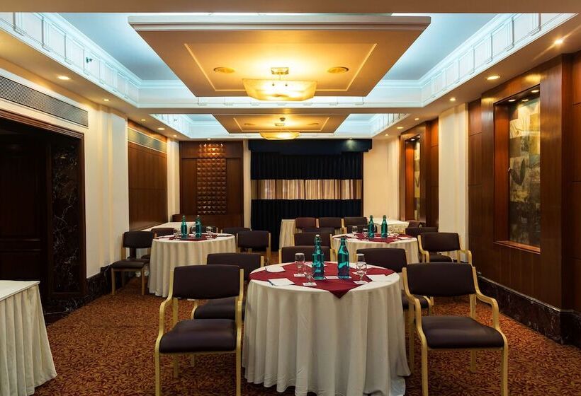 هتل Park Inn By Radisson,south Delhi