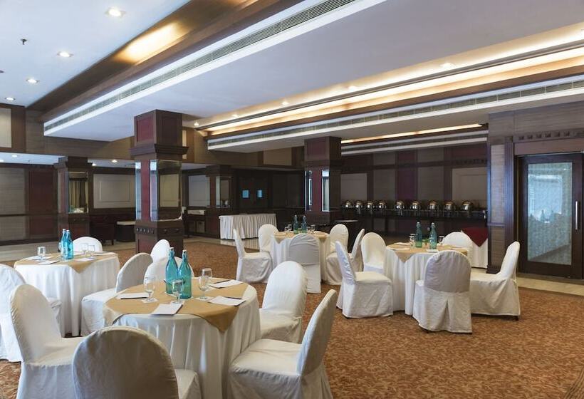 هتل Park Inn By Radisson,south Delhi