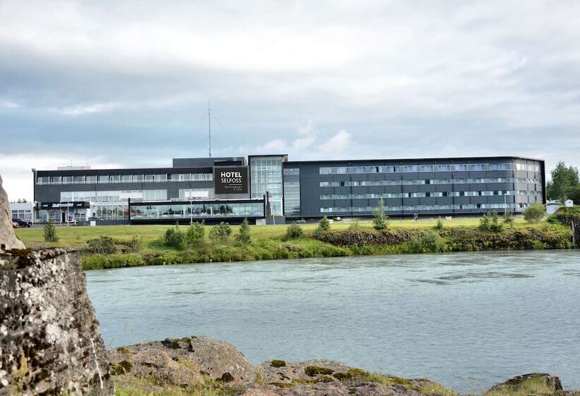 هتل Selfoss