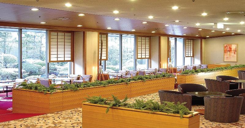 فندق The Crown Palais New Hankyu Kochi