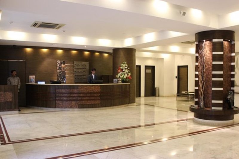 هتل The Hans, New Delhi