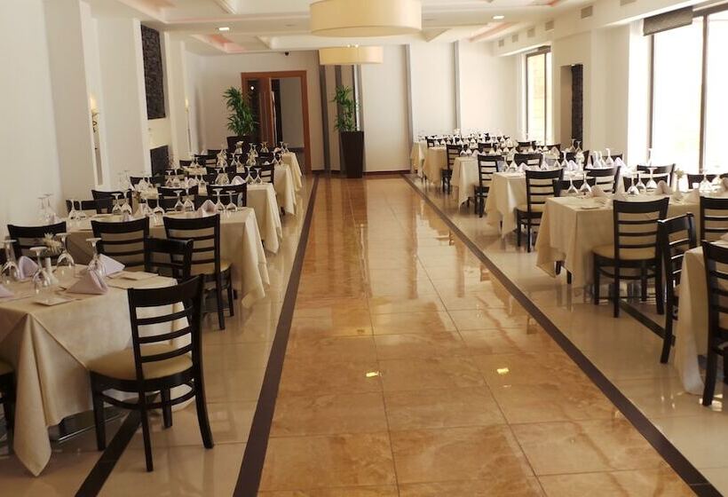 Fotos del hotel Amman Airport:  13 Fotos del hotel Amman Airport:  13