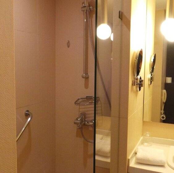 Fotos del hotel Amman Airport:  10 Fotos del hotel Amman Airport:  10