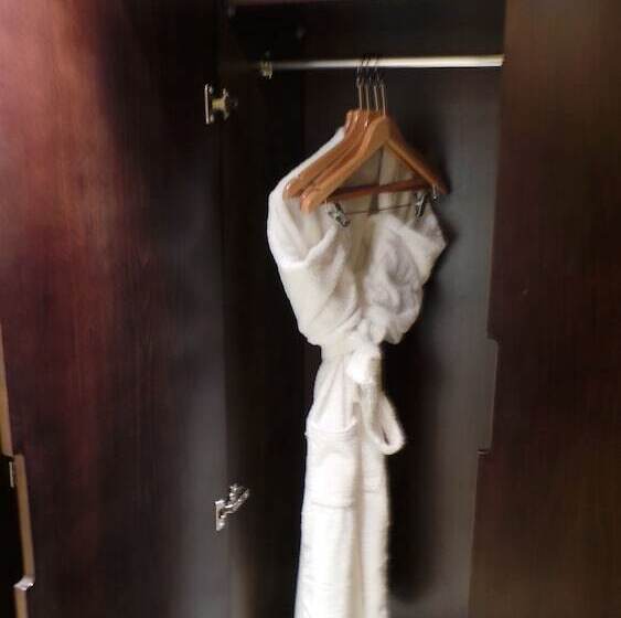 Fotos del hotel Amman Airport:  5 Fotos del hotel Amman Airport:  5