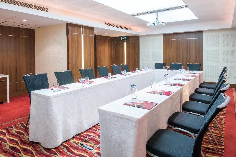 هتل Crowne Plaza Kuwait Al Thuraya City, An Ihg