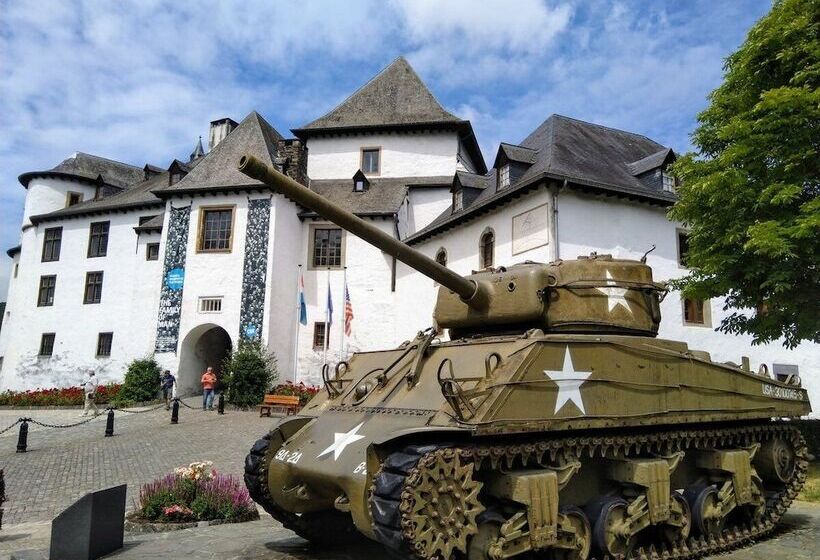 Hotel Du Commerce  Restaurant La Table De Clervaux