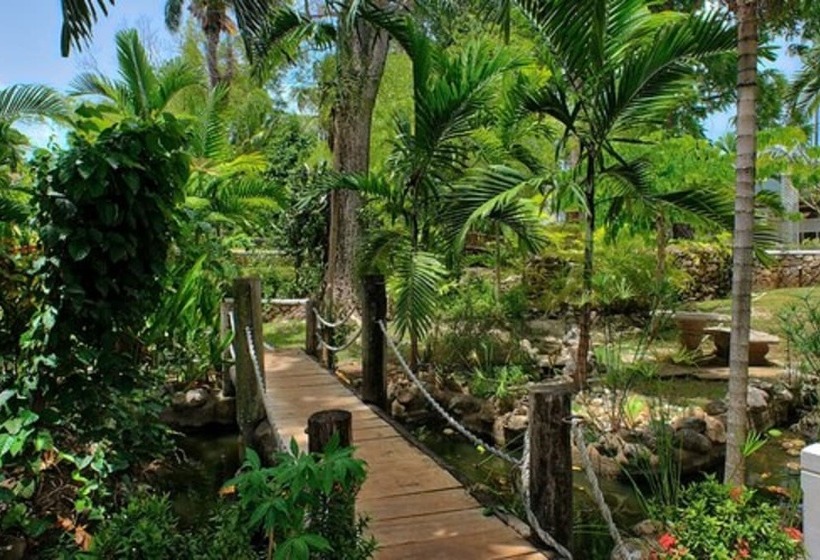هتل Hibiscus Lodge