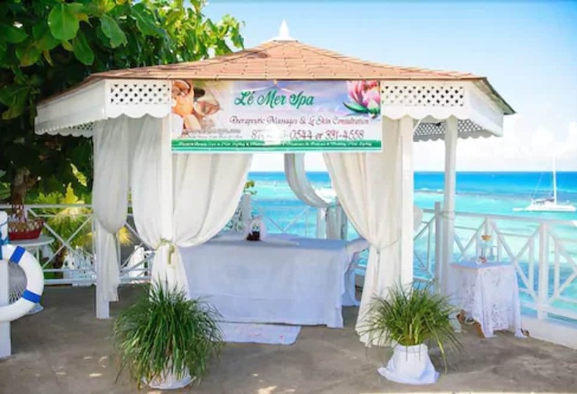 هتل Hibiscus Lodge