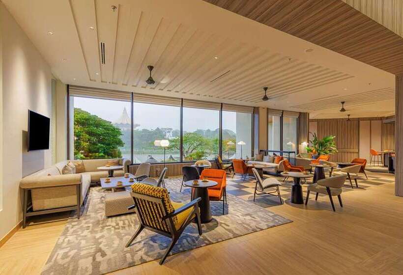 Fotos del hotel Hilton Kuching:  11