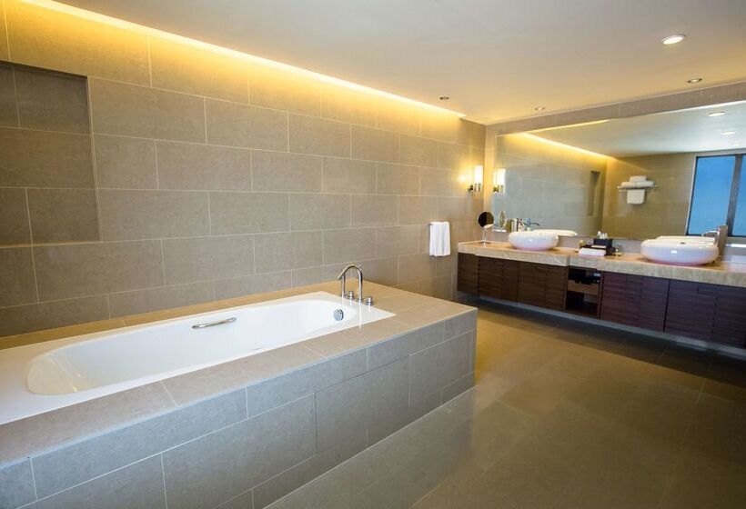 فندق Hyatt Regency Kinabalu