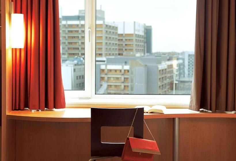 هتل Ibis Douala