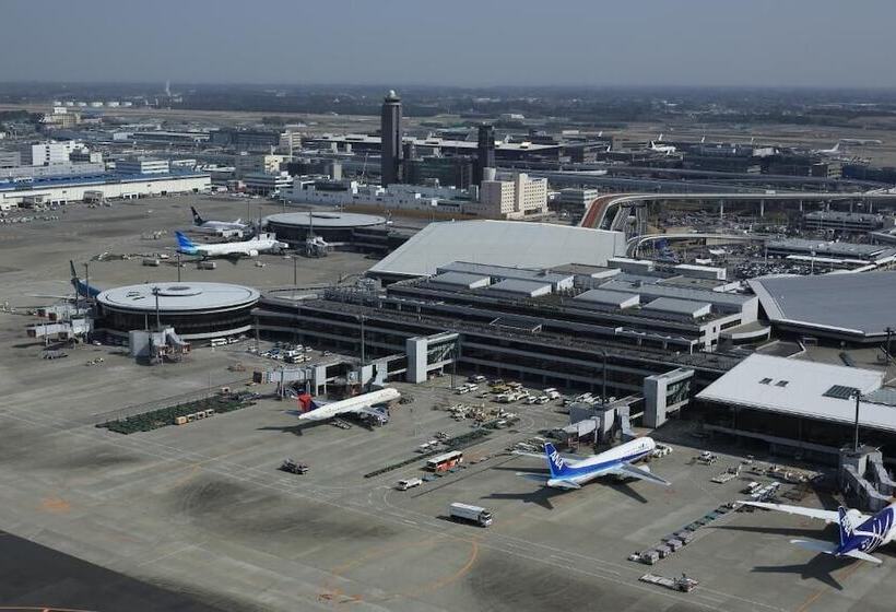 هتل Narita Airport Rest House