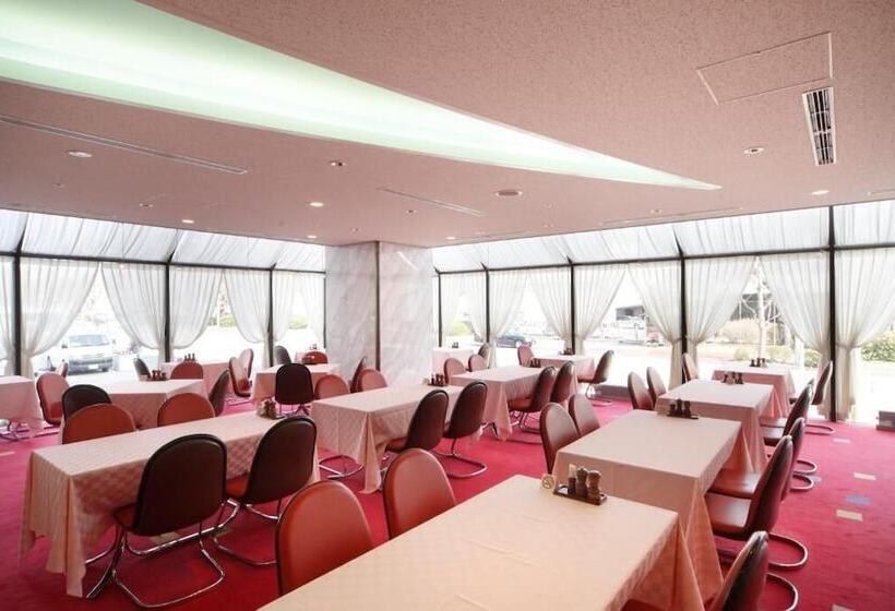 فندق Narita Airport Rest House