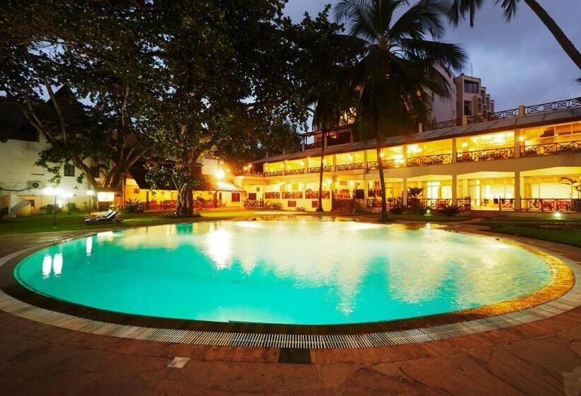 هتل Neptune Beach Resort All Inclusive