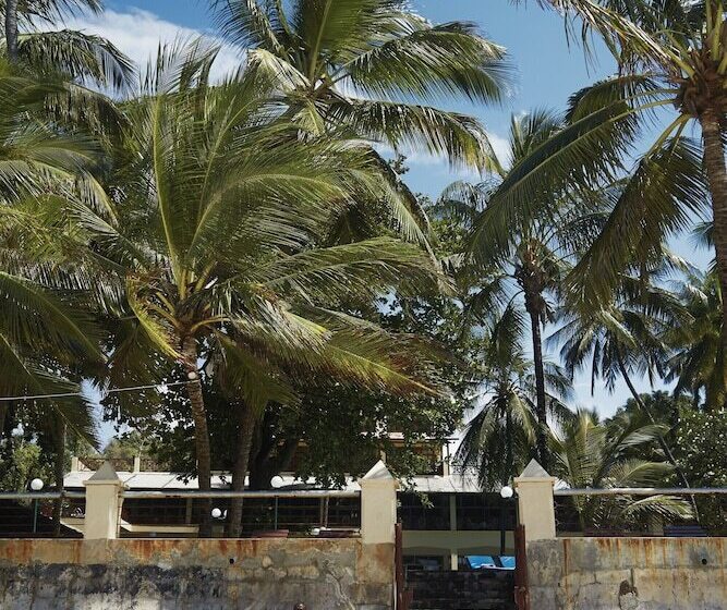 هتل Neptune Beach Resort All Inclusive