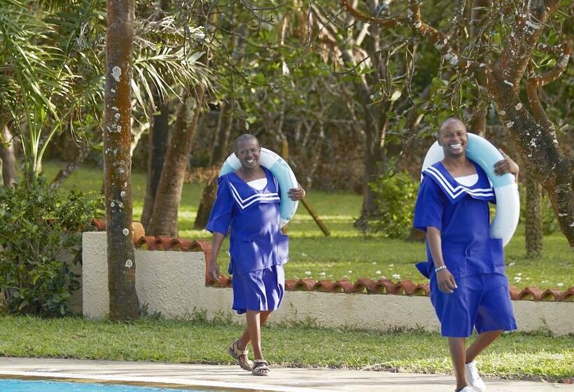 هتل Neptune Beach Resort All Inclusive