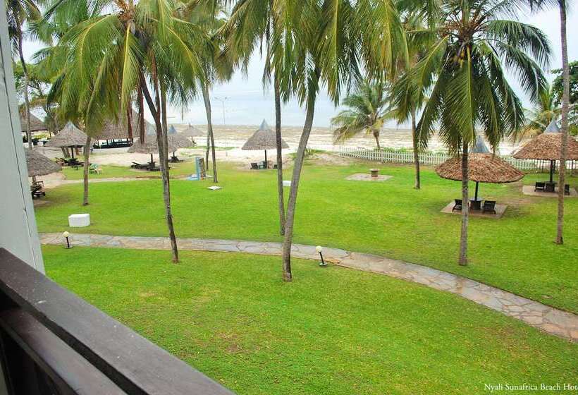 هتل Cocoa Luxury Resort, Nyali, Mombasa