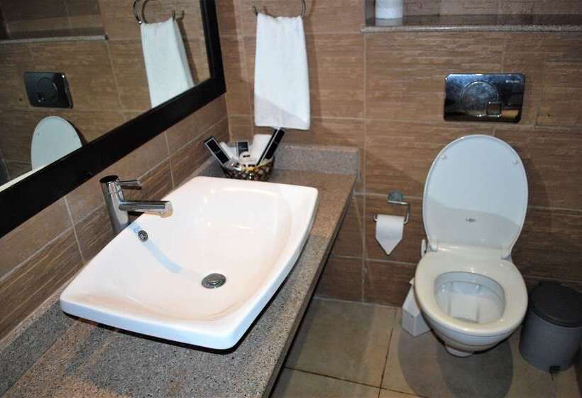 هتل Cocoa Luxury Resort, Nyali, Mombasa