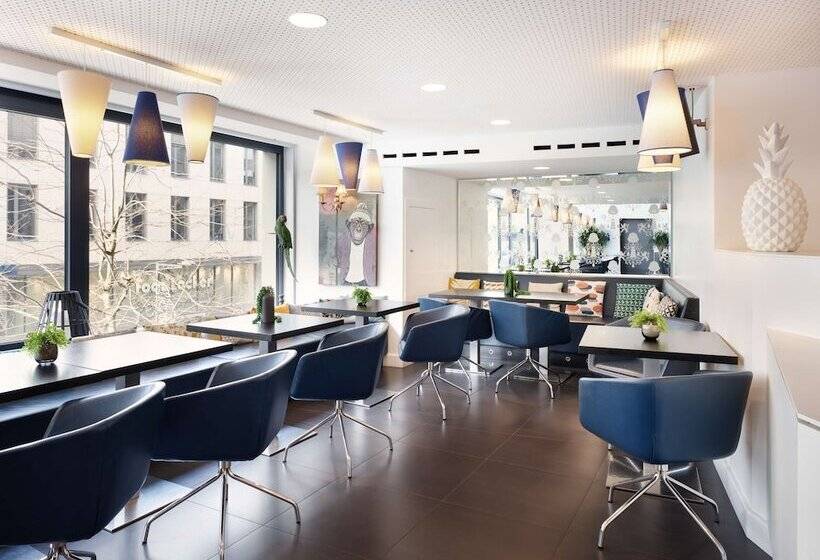 هتل Park Inn By Radisson Luxembourg City